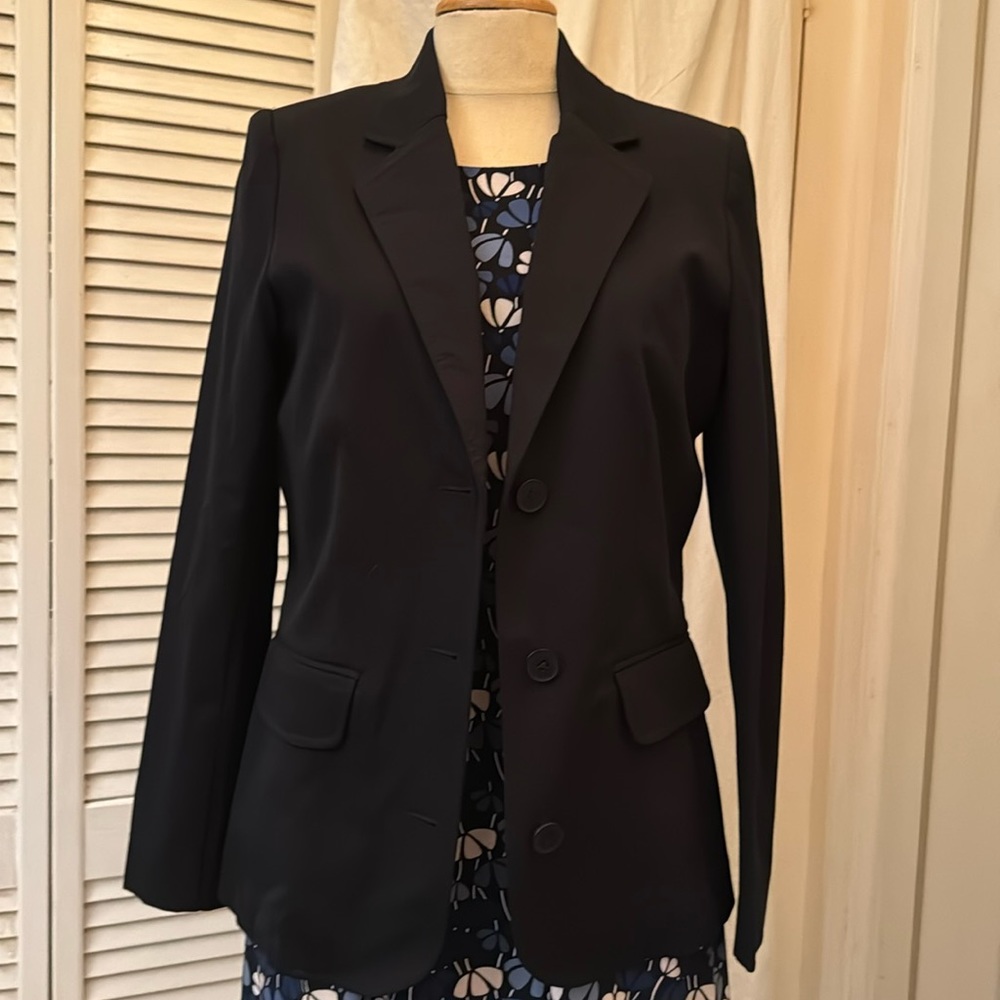 Isaac Mizrahi Classic Blazer Black Size 8 Cotton Blend  NWOT  Front Pockets